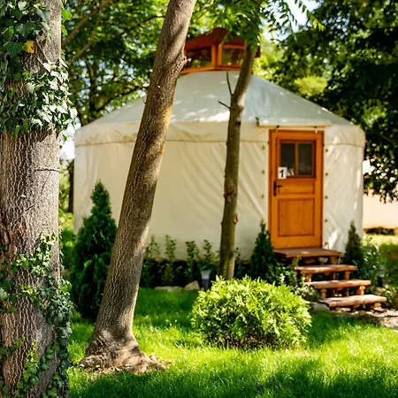 юртов лагер наедно Kemping