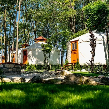 юртов лагер наедно Campingplatz